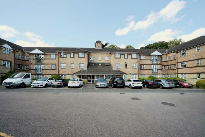 1 Bedroom Apartment For Sale In Earls Meade, Luton, LU2