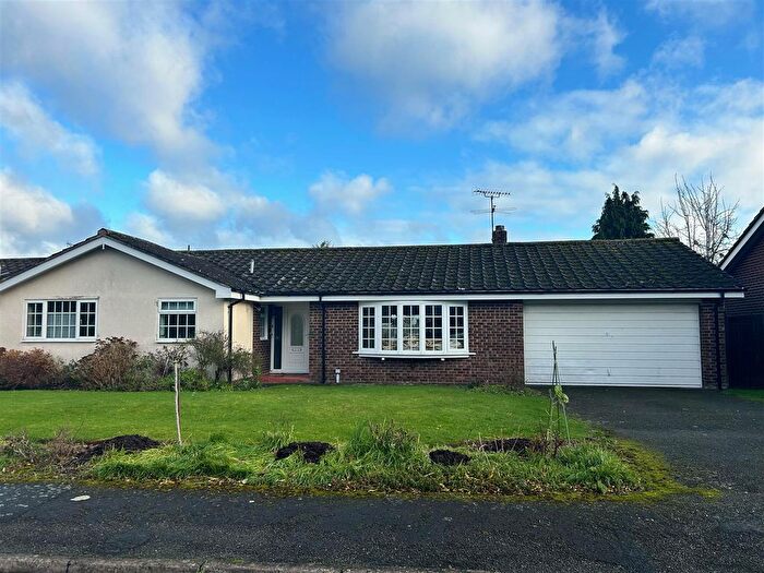 4 Bedroom Detached Bungalow To Rent In Bearcroft, Weobley, Hereford, HR4