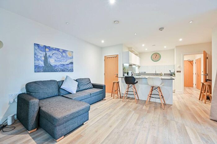 1 Bedroom Flat To Rent In The Grange, Bermondsey, London, SE1