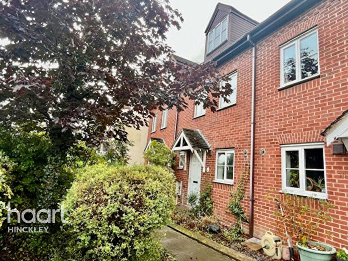 3 Bedroom Town House For Sale In High Street, Desford, LE9
