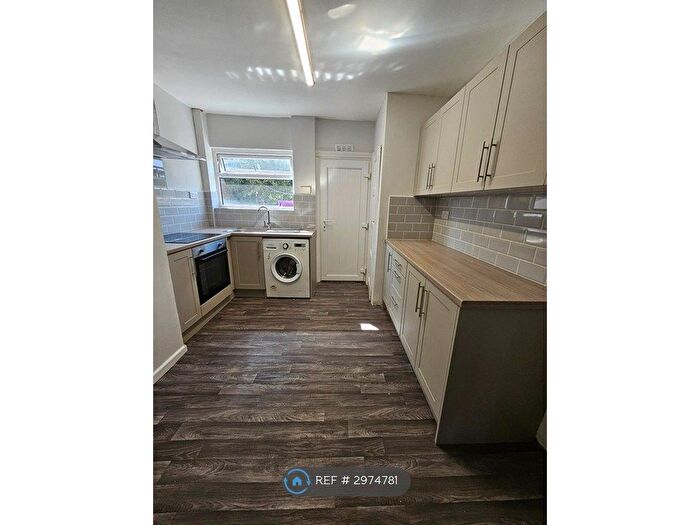 3 Bedroom Terraced House To Rent In Willow Grove, Warrington, WA3