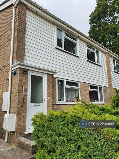 2 Bedroom Maisonette To Rent In Claudius Close, Chandler's Ford, Eastleigh, SO53