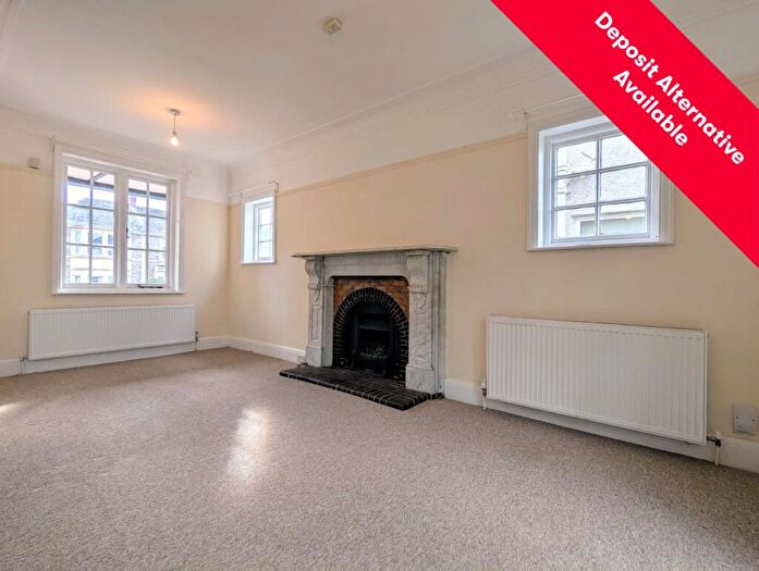 3 Bedroom Detached House To Rent In Park Road, Stapleton, Bristol, Somerset, BS16