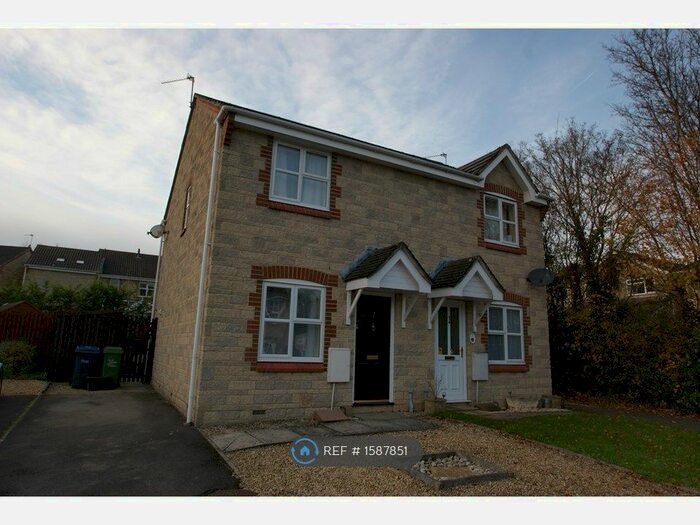 2 Bedroom Semi-Detached House To Rent In Chester Way, Chippenham, SN14