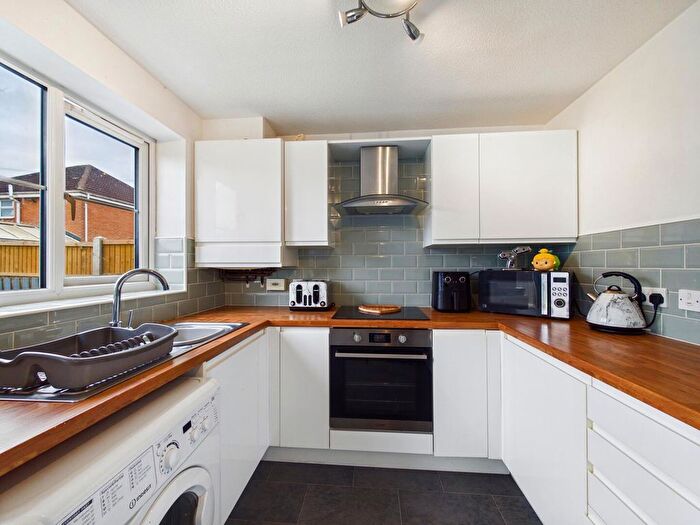 3 Bedroom Detached House For Sale In Orchid Crest, Upton, Pontefract, WF9