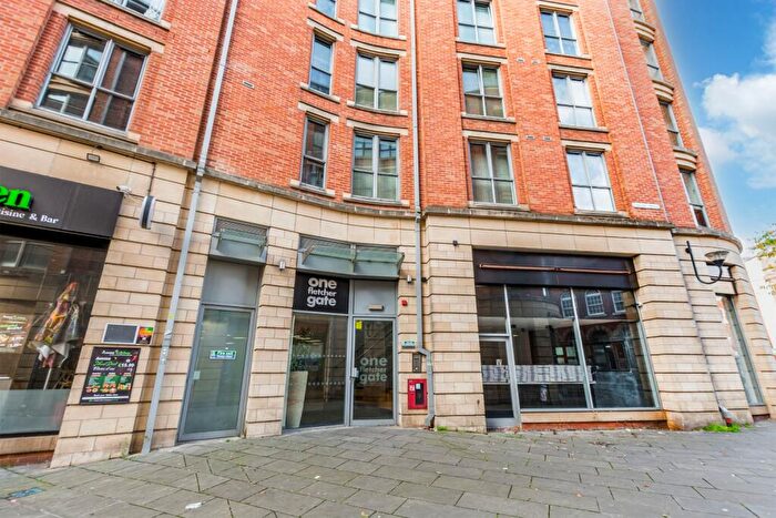 2 Bedroom Apartment For Sale In One Fletcher Gate, Adams Walk, Nottingham, Nottinghamshire, NG1