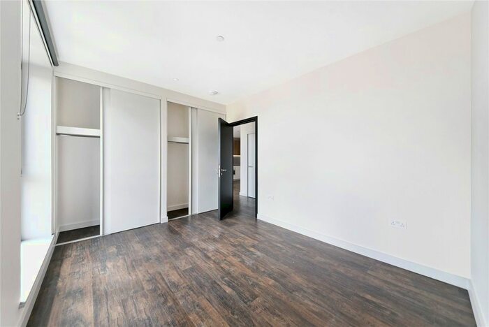 Studio To Rent In Tillermans Court, Grenan Square, Greenford, UB6