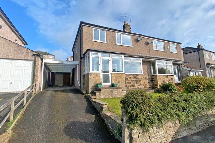 3 Bedroom Semi Detached House For Sale In Regent Drive, Skipton, North Yorkshire, BD23