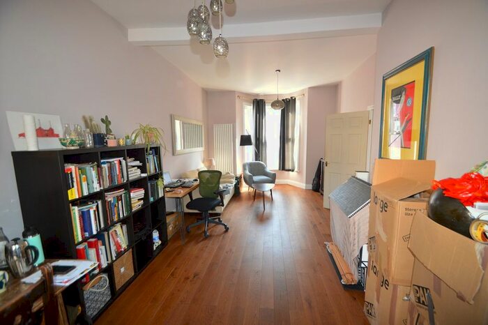 3 Bedroom Terraced House To Rent In The Avenue, London, N17