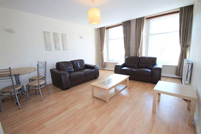 2 Bedroom Flat To Rent In Nun Street, Newcastle Upon Tyne, NE1