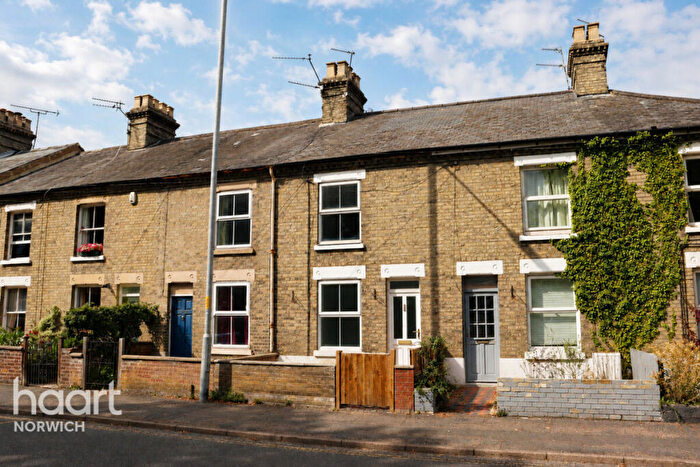 3 Bedroom Terraced House To Rent In Bowthorpe Road, Norwich, NR2