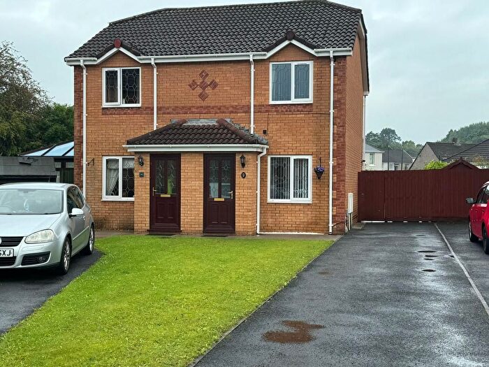 2 Bedroom Semi-Detached House To Rent In Clos Helyg, Gowerton, Swansea, SA4