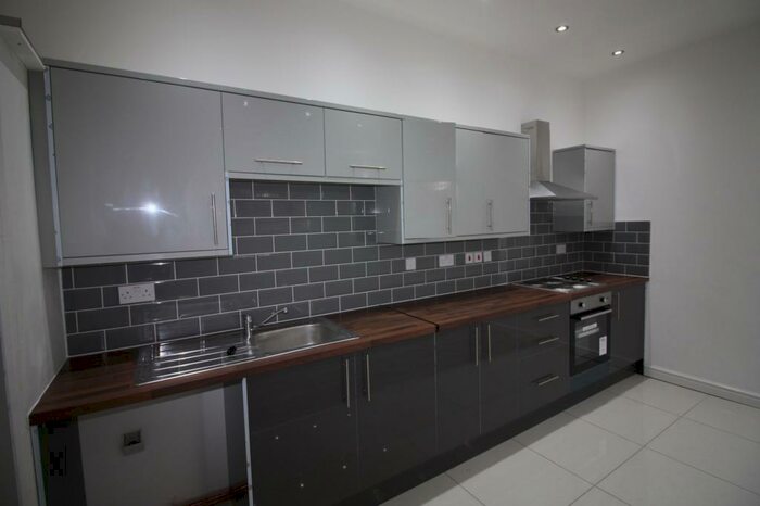 1 Bedroom Apartment To Rent In Chapeltown Road, Leeds, West Yorkshire, LS7