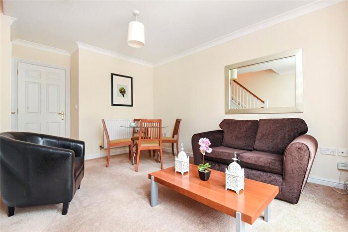 2 Bedroom House To Rent In Doris Field Close, Headington, Oxford, OX3