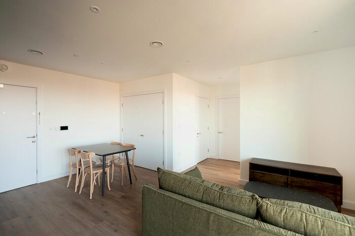 1 Bedroom Flat To Rent In Riverstone Heights, Reed Avenue, London, E3