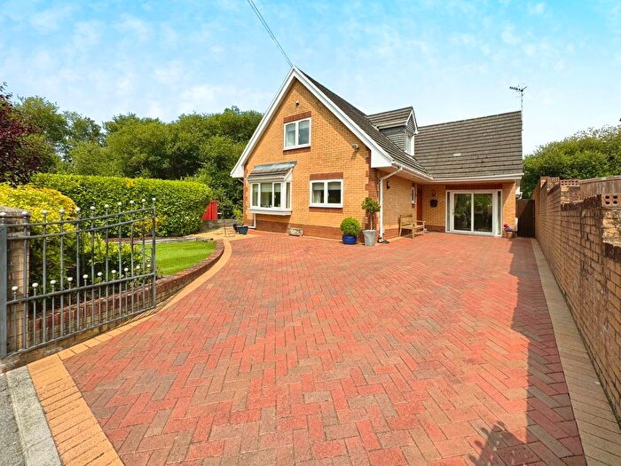 4 Bedroom Detached House For Sale In Heol Yr Orsaf, Kenfig Hill, Bridgend, CF33