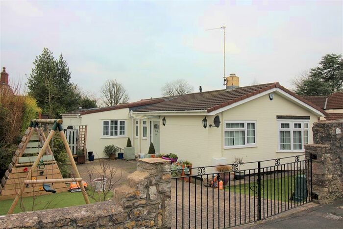 3 Bedroom Bungalow For Sale In Rudgeway Park, Rudgeway, Bristol, BS35