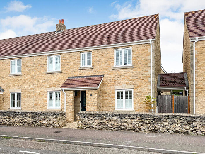 4 Bedroom Semi Detached House For Sale In Collett Place, Latton, SN6