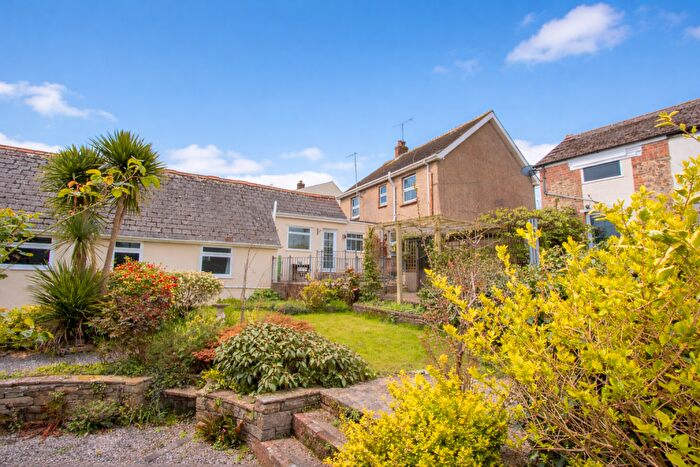 6 Bedroom Detached House For Sale In Ridgeway, Ottery St Mary, EX11