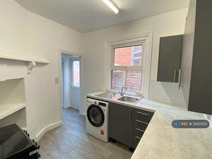 1 Bedroom Terraced House To Rent In Reading, Reading, RG6