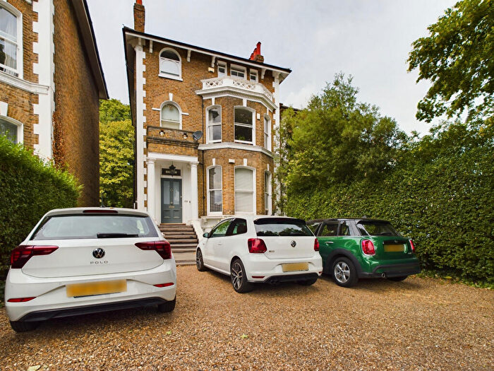1 Bedroom Flat To Rent In Burnt Ash Road, London, SE12