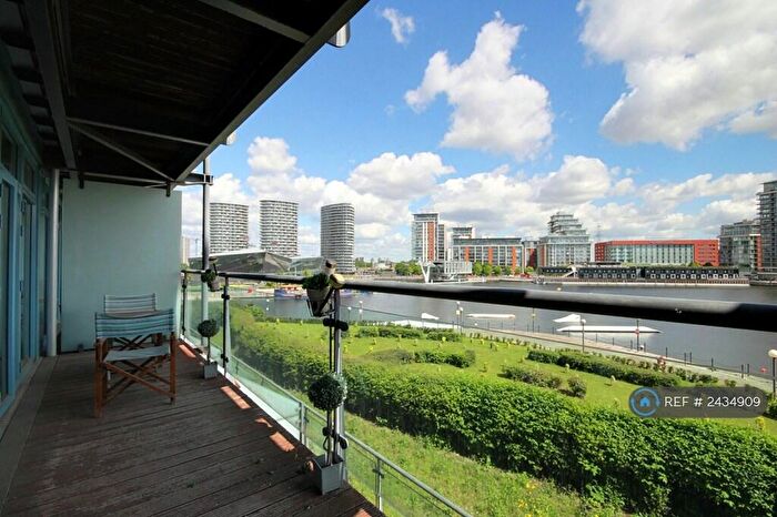 2 Bedroom Flat To Rent In Western Beach Apartments, London, E16