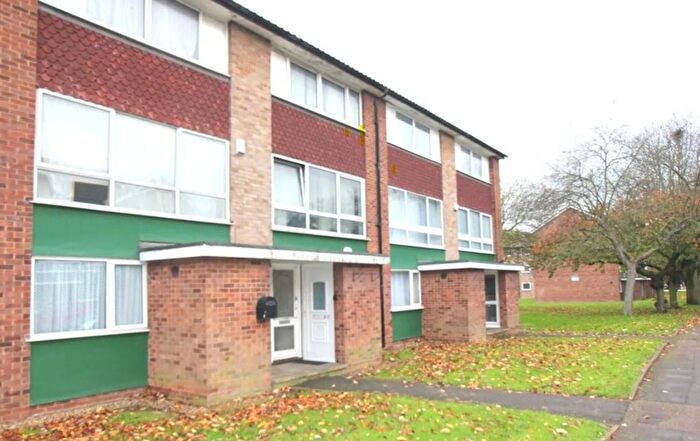 2 Bedroom Flat To Rent In Compton Road, Hayes, UB3
