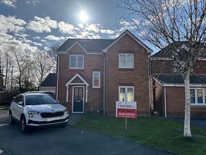 4 Bedroom Detached House For Sale In Bryn Dreinog, Capel Hendre, Ammanford, SA18