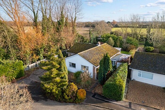 3 Bedroom Detached Bungalow For Sale In Mailes Close, Barton, CB23