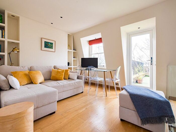1 Bedroom Flat To Rent In Earl's Court, SW5