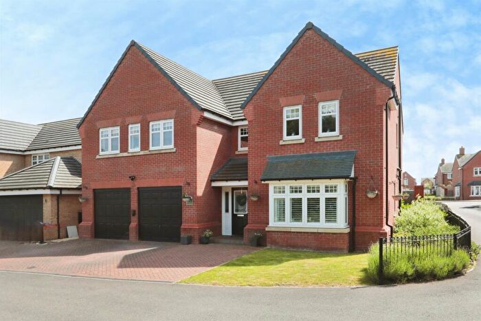 5 Bedroom Detached House For Sale In Bacopa Drive, Retford, DN22