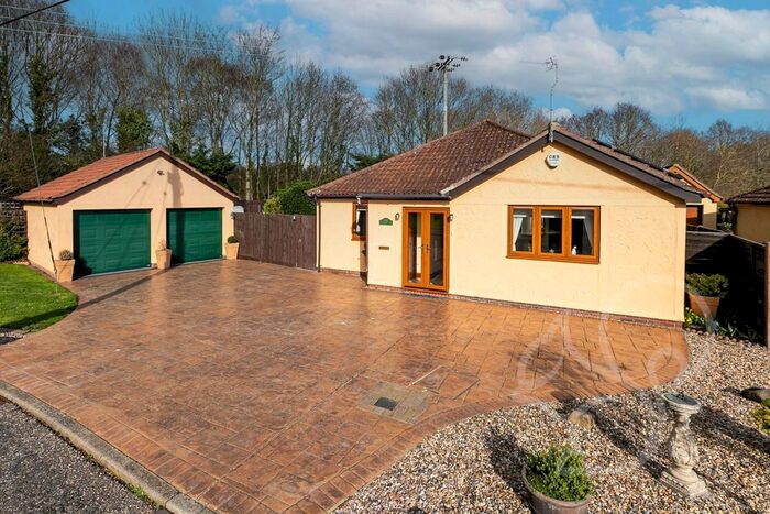 3 Bedroom Detached Bungalow For Sale In Mary Lane South, Great Bromley, Colchester, CO7