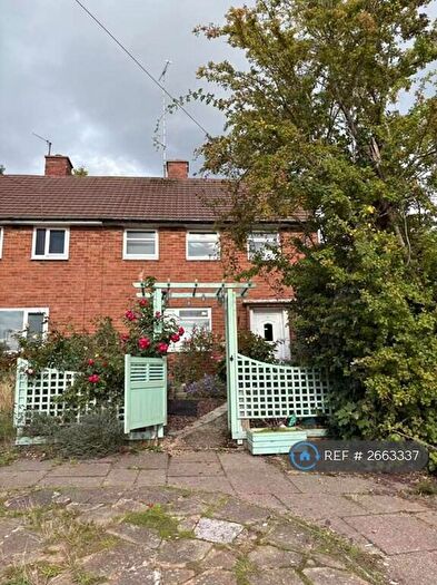 4 Bedroom Semi Detached House To Rent In Sedgehill Avenue, Birmingham, B17