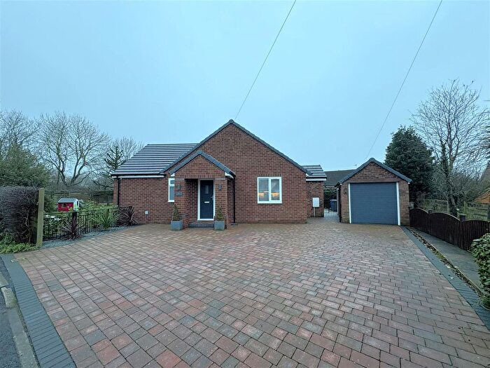 3 Bedroom Detached Bungalow For Sale In Fir Tree Lane, Thorpe Willoughby, Selby, YO8