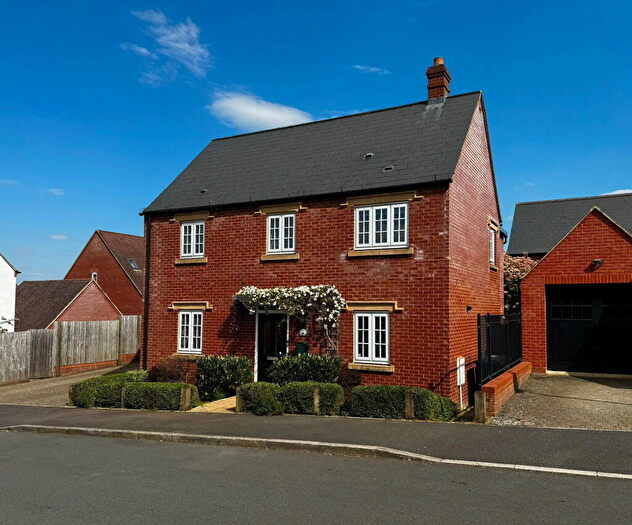 4 Bedroom Detached House For Sale In Jutland Drive, Brackley, NN13