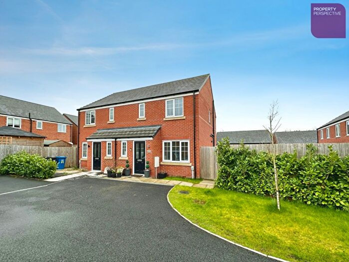 3 Bedroom Semi Detached House For Sale In Vardon Drive, Standish, Wigan, WN6