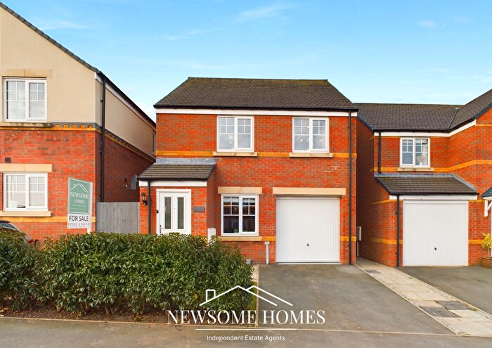 3 Bedroom Detached House For Sale In Ffordd Piran, Oakenholt, CH6