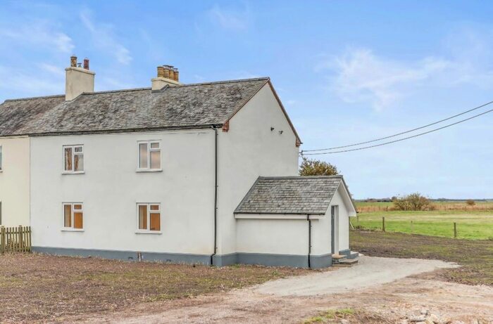 3 Bedroom Semi-Detached House For Sale In Middle Drove, Marshland St. James, Wisbech, Norfolk PE14