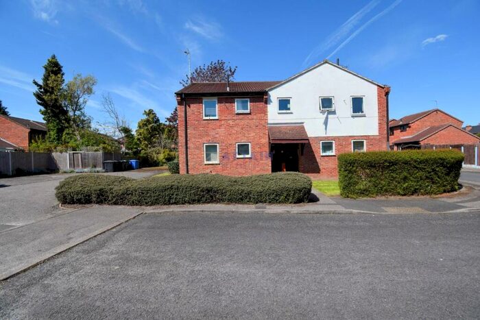 Studio To Rent In Woods Lane, Derby, DE22