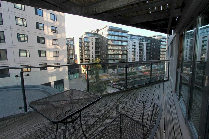 2 Bedroom Flat To Rent In The Boulevard, Hunslet, Leeds, LS10