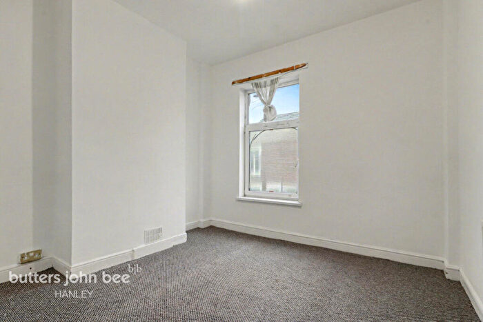 2 Bedroom Terraced House For Sale In Winifred Street, Stoke-On-Trent, ST1
