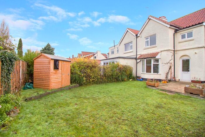 3 Bedroom Semi-Detached House To Rent In The Avenue, Park Estate, Haxby, York YO32