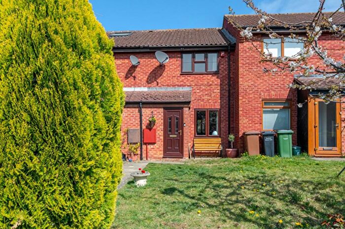 2 Bedroom Terraced House For Sale In Botley, Oxford, OX2