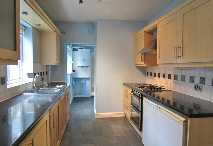 3 Bedroom End Of Terrace House To Rent In Hillaries Road, Erdington, Birmingham, West Midlands, B23