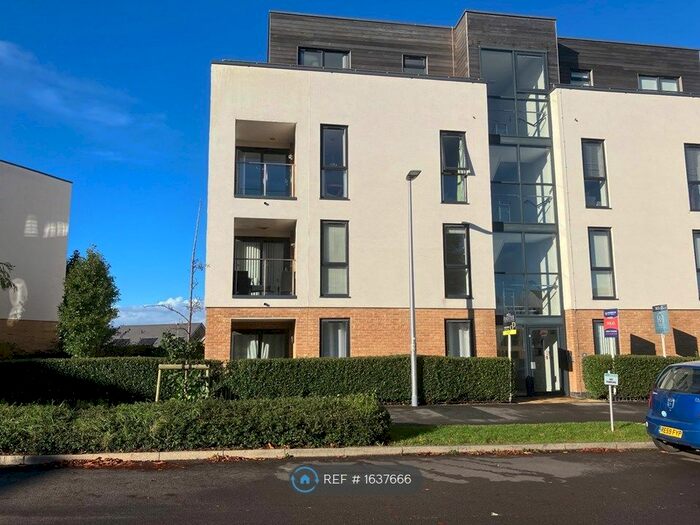 2 Bedroom Flat To Rent In Cranwell Road, Locking, Weston-Super-Mare, BS24