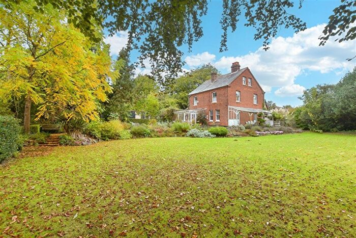 4 Bedroom Detached House For Sale In Sturry Hill, Sturry, Canterbury, Kent, CT2