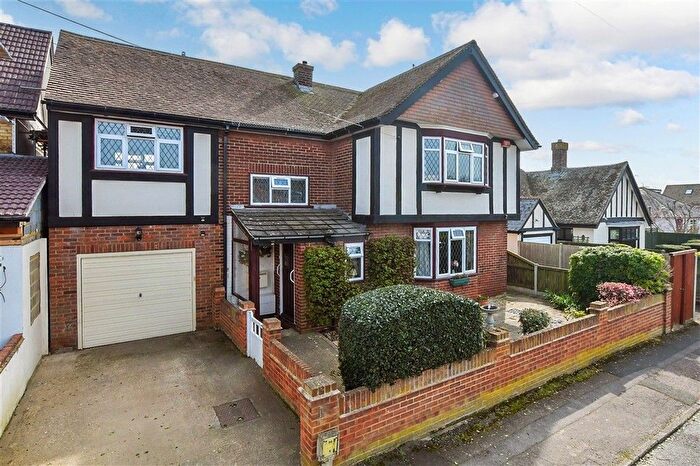 4 Bedroom Detached House For Sale In St. Mildred's Avenue, Birchington, Kent, CT7