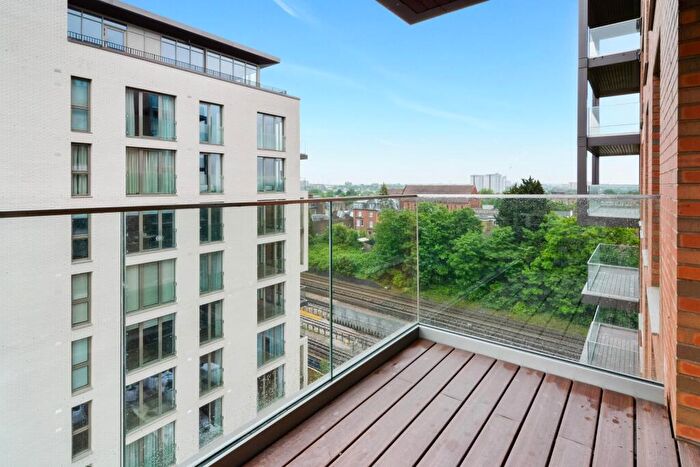 2 Bedroom Apartment To Rent In Lessing Building, West Hampstead Square, London, NW6