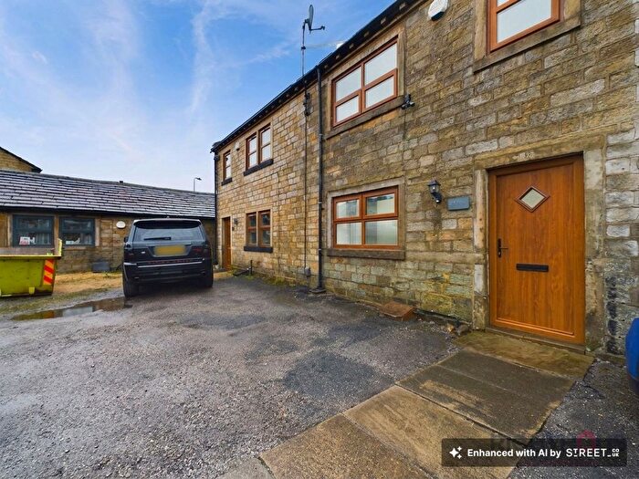2 Bedroom Cottage To Rent In Fair Road, Bradford, BD6