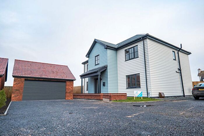 5 Bedroom Detached House For Sale In Eagle Close, Bridlington, East Riding Of Yorkshire, YO15
